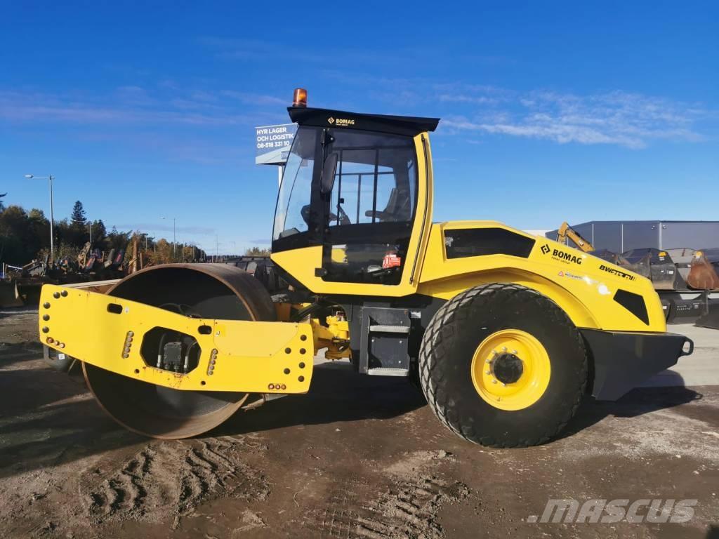 Bomag BW213D-5 Rodillos de un solo tambor