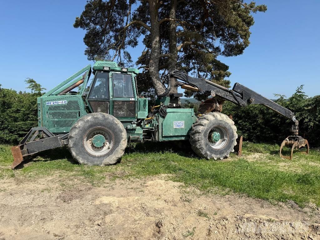 Noe NF210-4R Arrastradoras de troncos