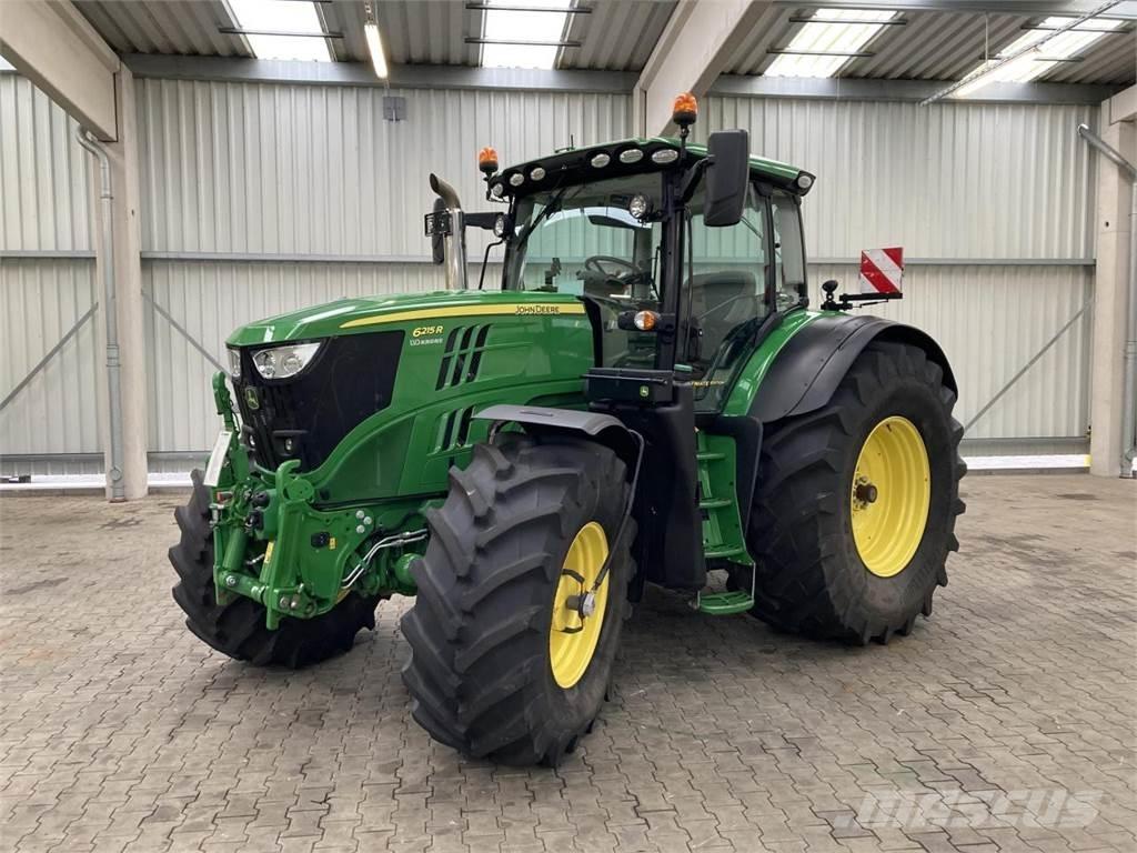 John Deere 6215R Tractores