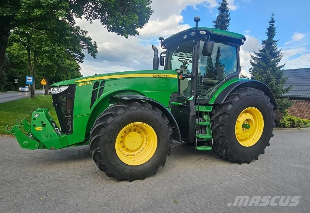 John Deere 8245 R Tractores