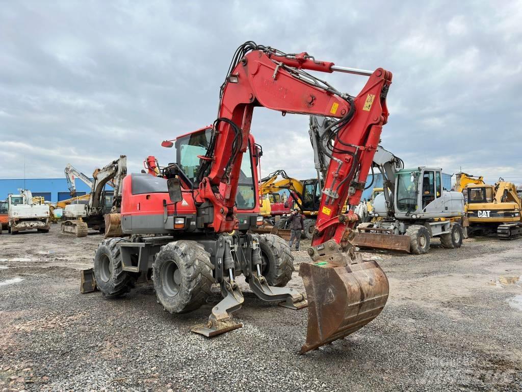 Komatsu PW98MR-8 Excavadoras de ruedas