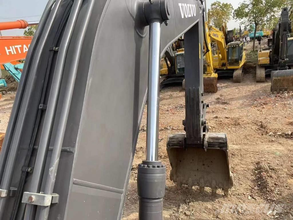 Volvo EC 250 D Excavadoras sobre orugas