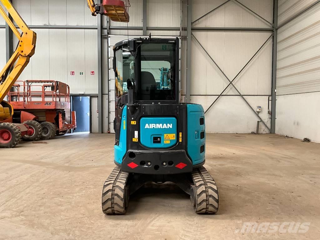 Airman AX 33 U-7 Miniexcavadoras