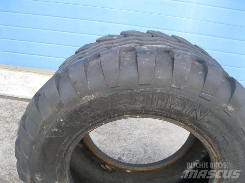 Vredestein 380/55R17 Ruedas