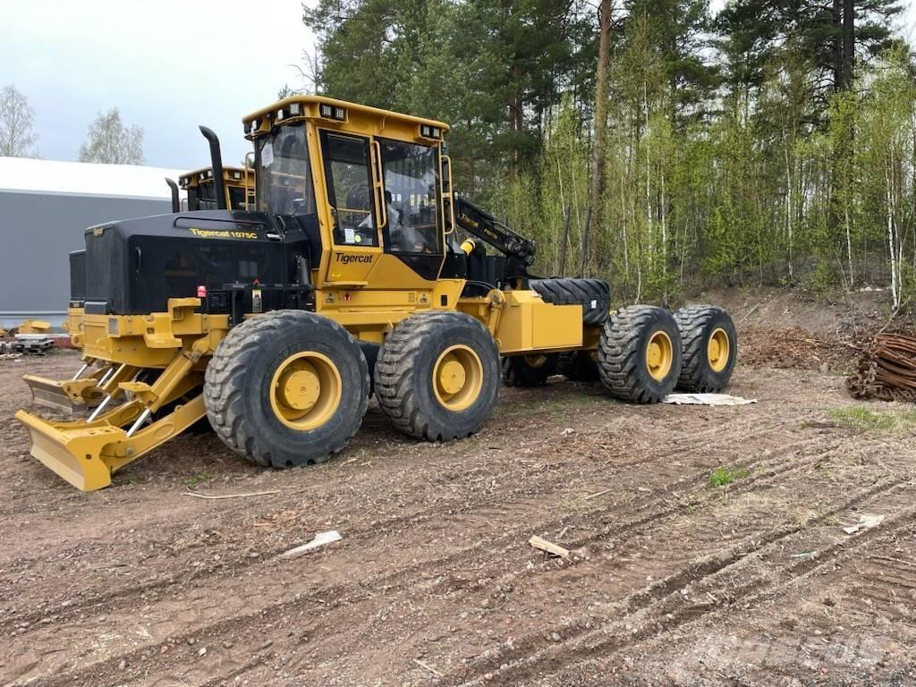 Tigercat 1075C Transportadoras