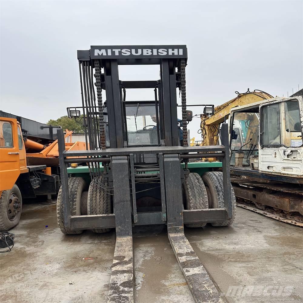 Mitsubishi FD160 Camiones diesel