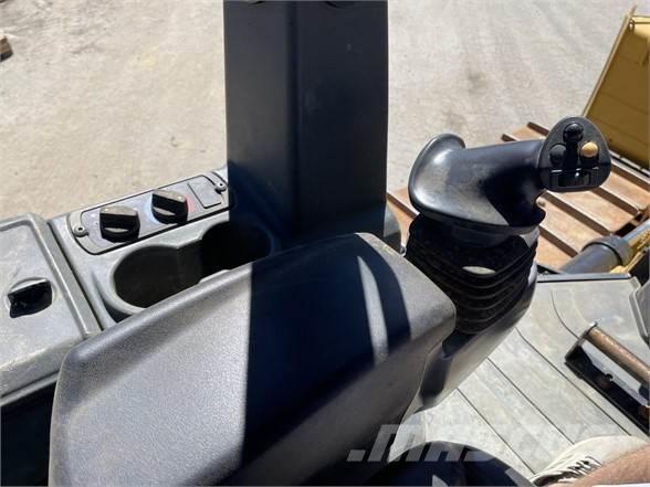 CAT D5K2 LGP Buldozer sobre oruga