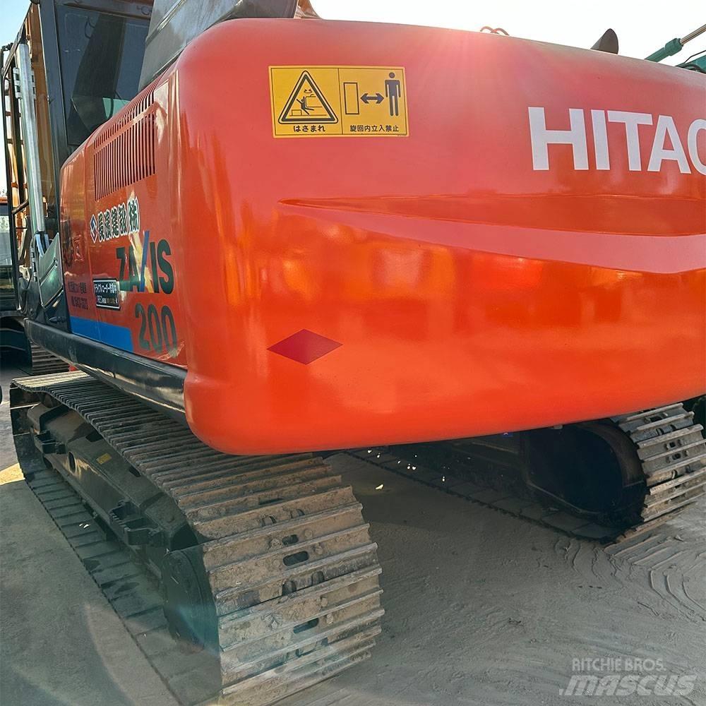 Hitachi ZX 200 Excavadoras sobre orugas