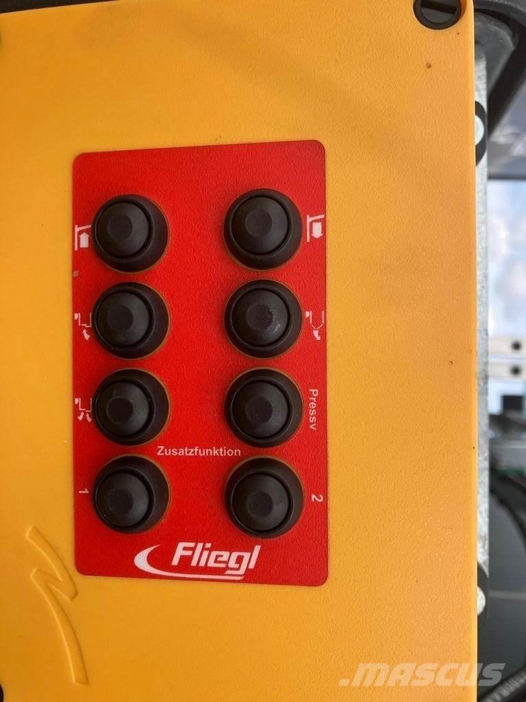 Fliegl ASS 298 Otra maquinaria agrícola