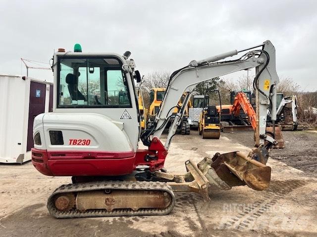 Takeuchi TB 230 Miniexcavadoras