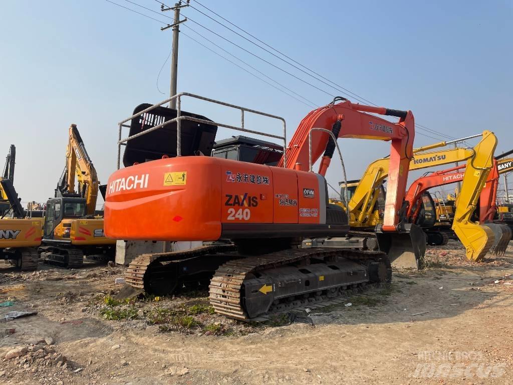 Hitachi ZX 240 Excavadoras sobre orugas