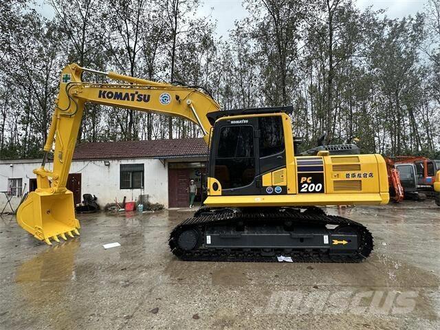 Komatsu PC 200-8N1 Excavadoras sobre orugas