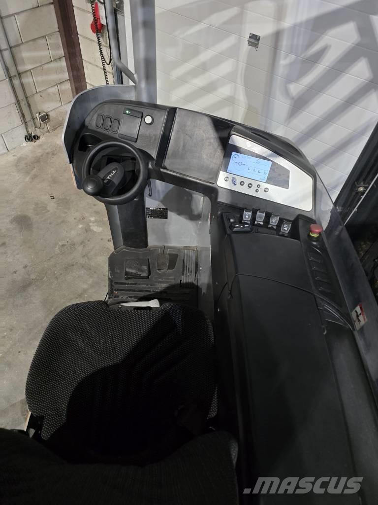 Still FMX 14 Montacargas de alcance de gran altura