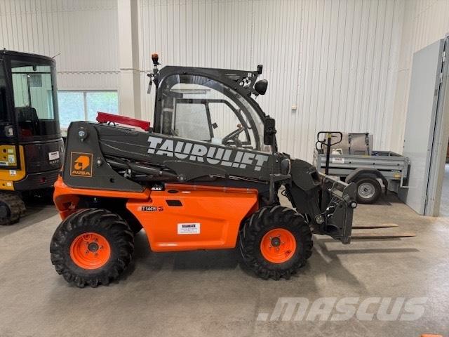 Ausa T 144 H Carretillas telescópicas