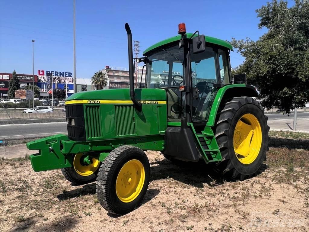 John Deere 6510 Tractores