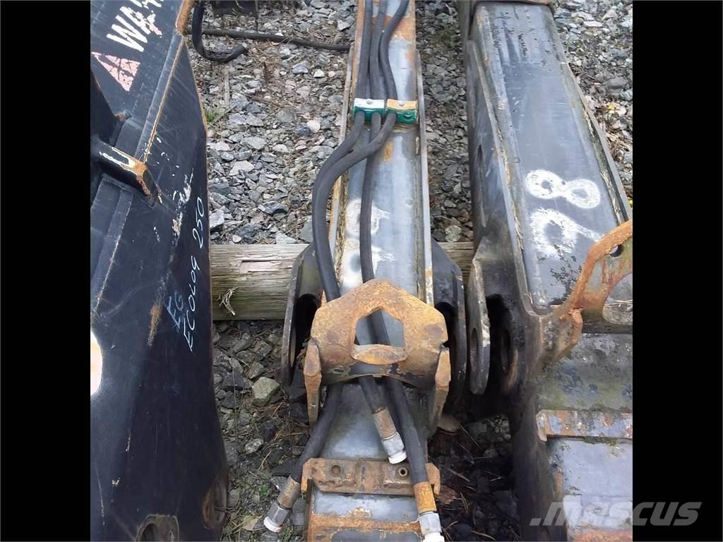 Cranab CRF 8 Grúas transportadoras