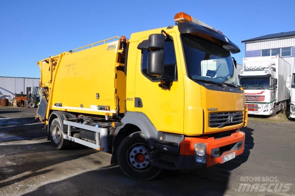 Volvo FL 4X2 Camiones de basura