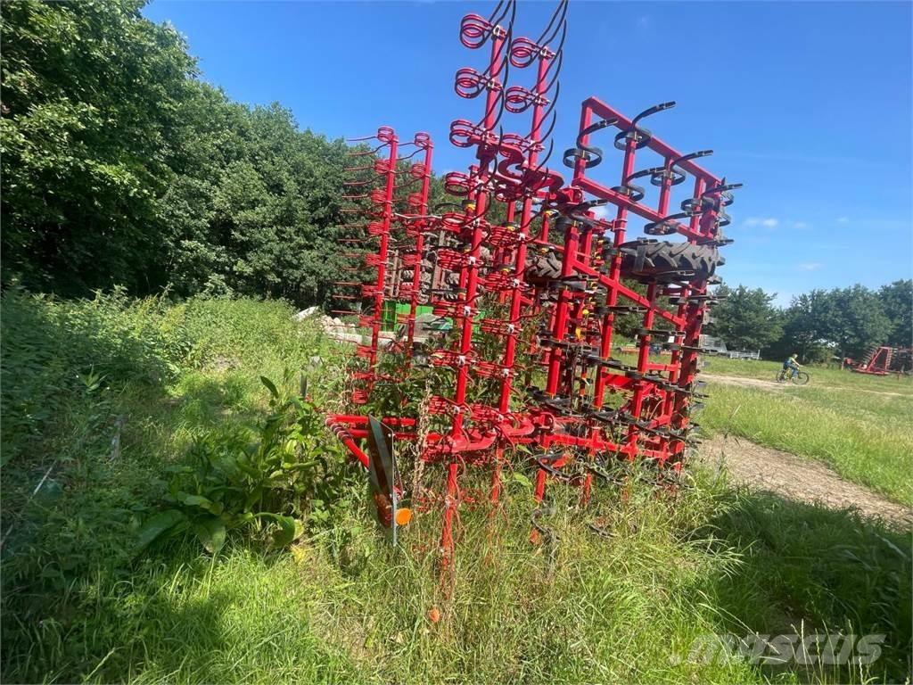 Väderstad NZM 600 Perforadoras combinadas