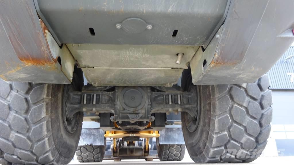 Liebherr L566 xPower Cargadoras sobre ruedas