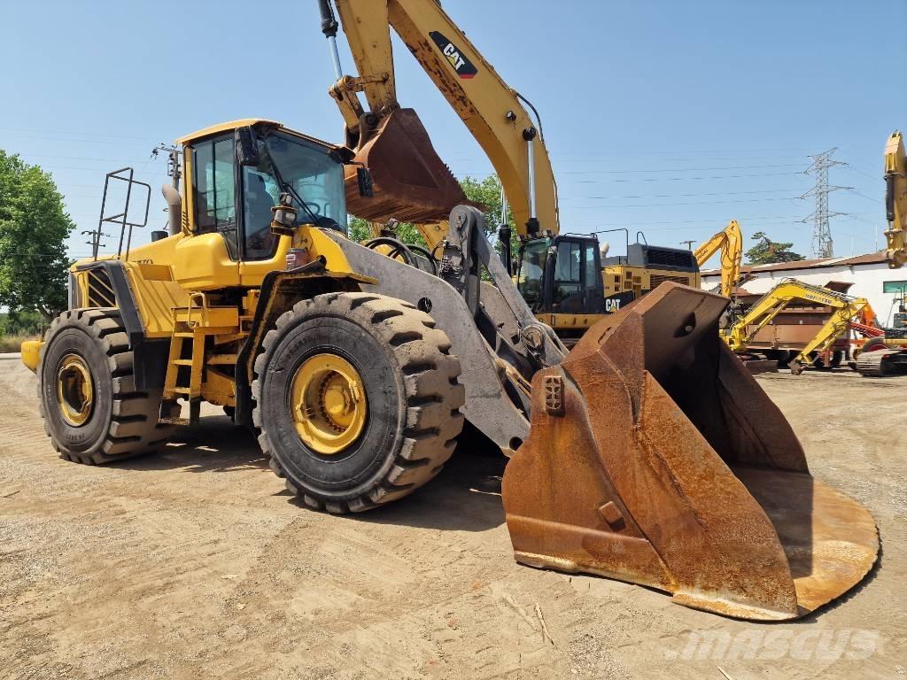 Volvo L 220 F Cargadoras sobre ruedas