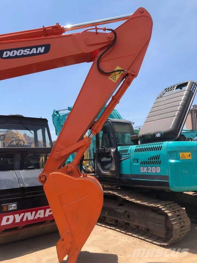 Doosan DH220LC-7 Excavadoras sobre orugas