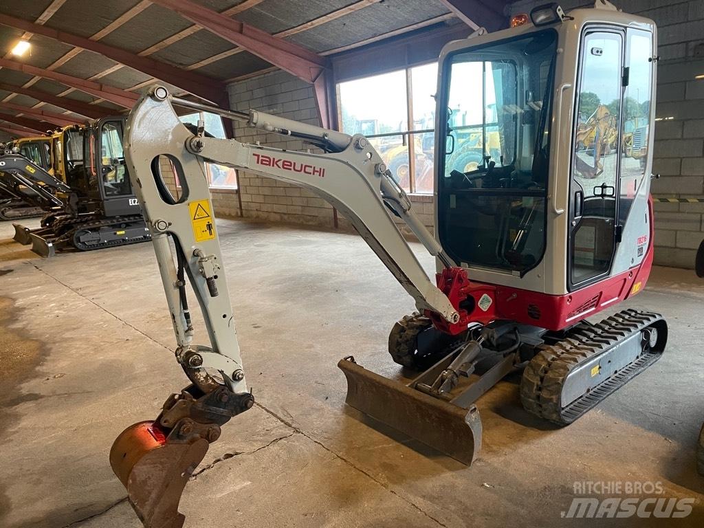 Takeuchi TB216 Miniexcavadoras