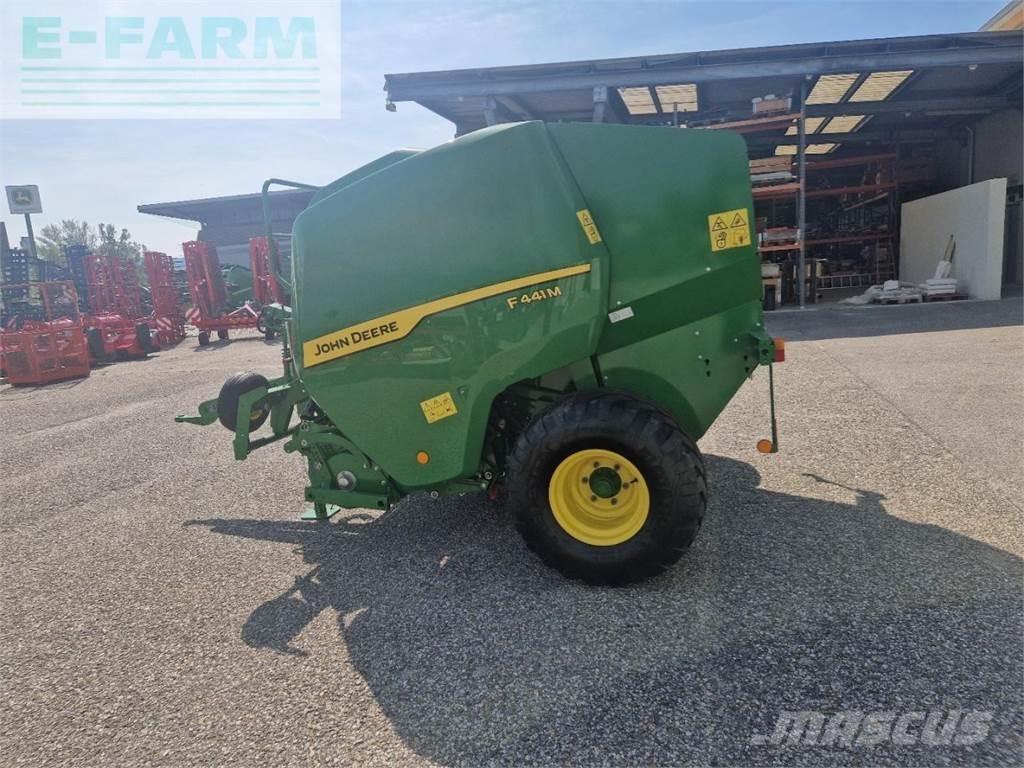 John Deere F441M Empacadoras cuadradas