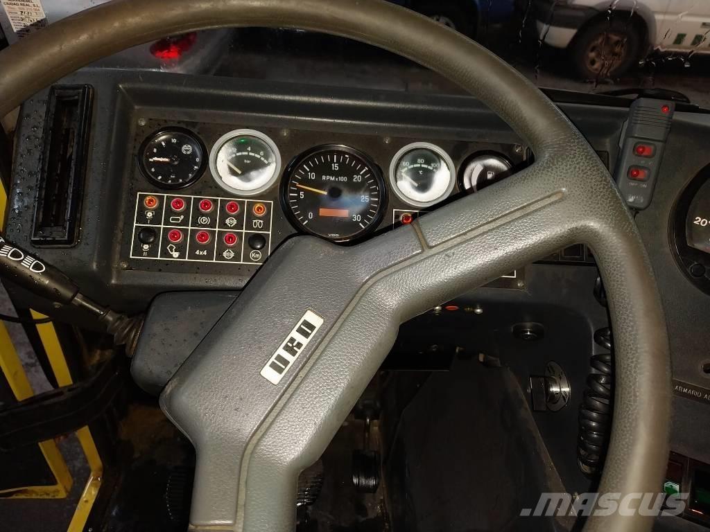  URO TT URO F3-24 Camiones de bomberos