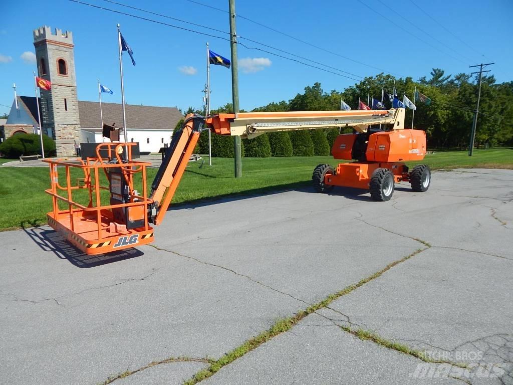 JLG 860 SJ Plataformas con brazo de elevación telescópico