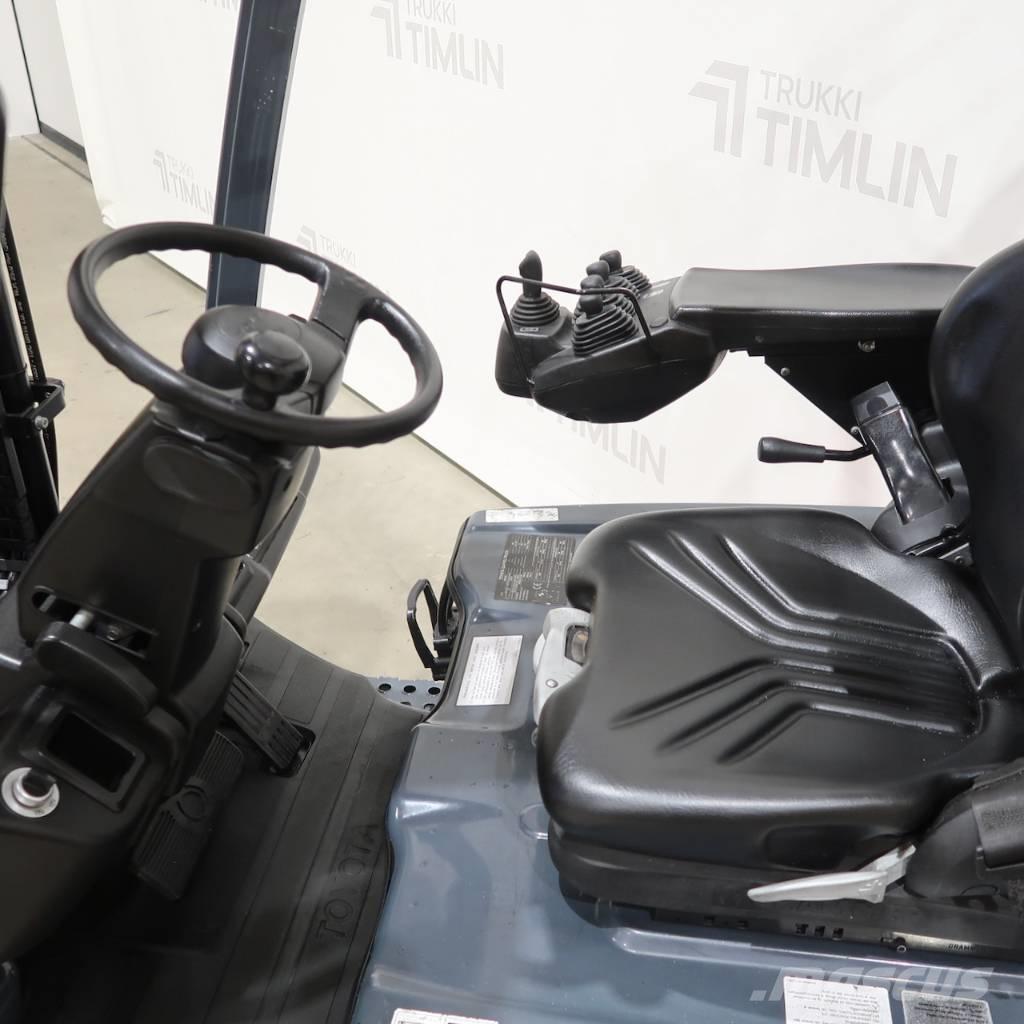 Toyota 8FBE15T Carretillas de horquilla eléctrica