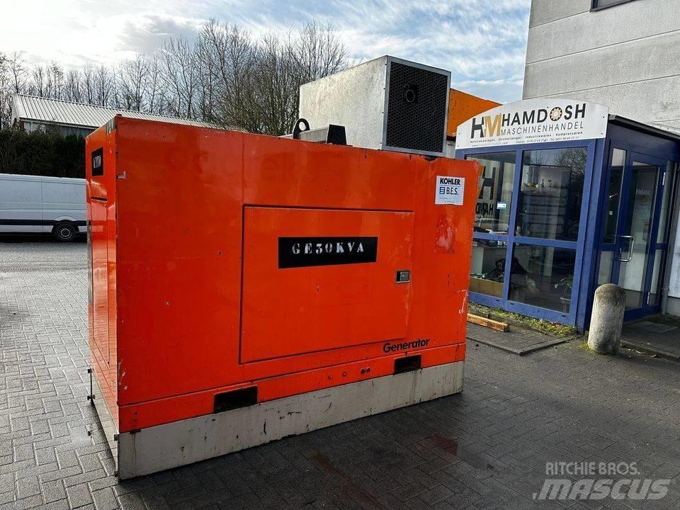 Cummins 30 KVA Generadores diésel