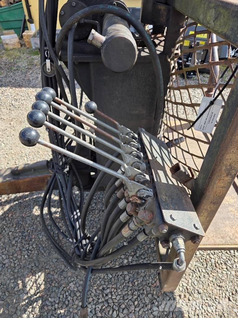 Mowi 1840 Remolques forestales