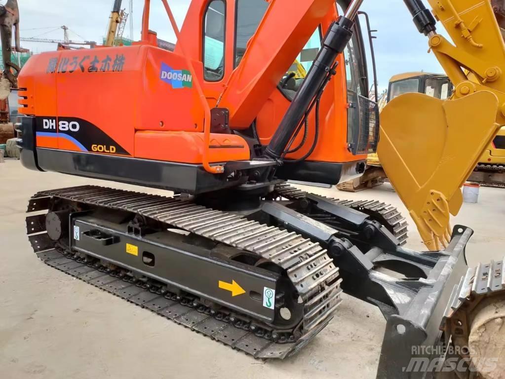 Doosan DH 80 Excavadoras 7t - 12t