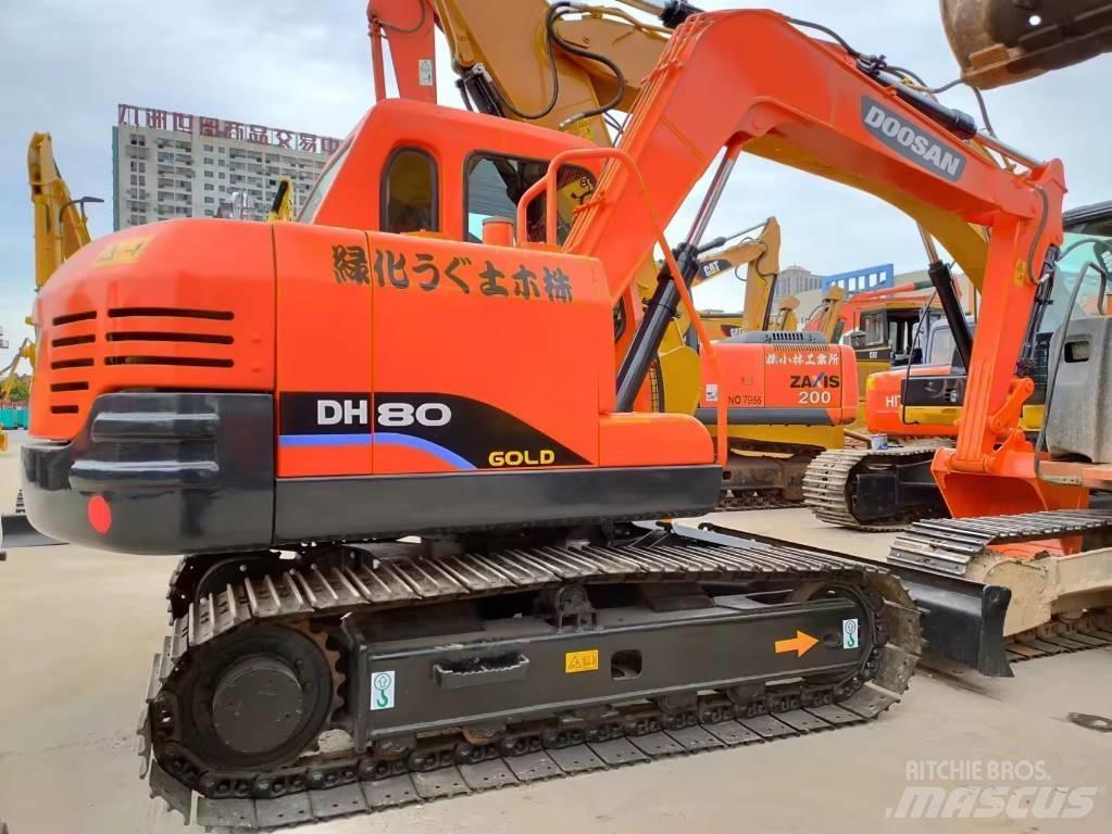 Doosan DH 80 Excavadoras 7t - 12t