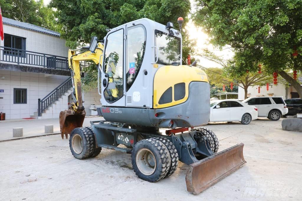 Wacker Neuson 6503 Excavadoras de ruedas