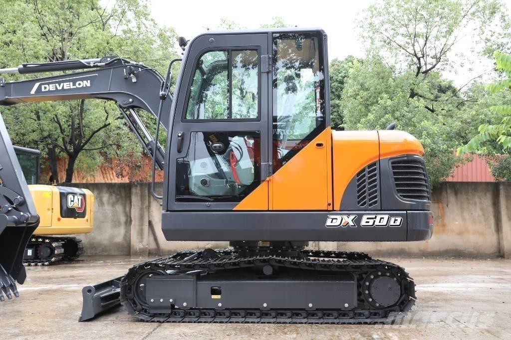 Develon DX 60 D Excavadoras de ruedas