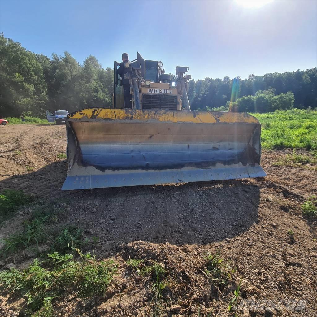 CAT D 6 T LGP Buldozer sobre oruga