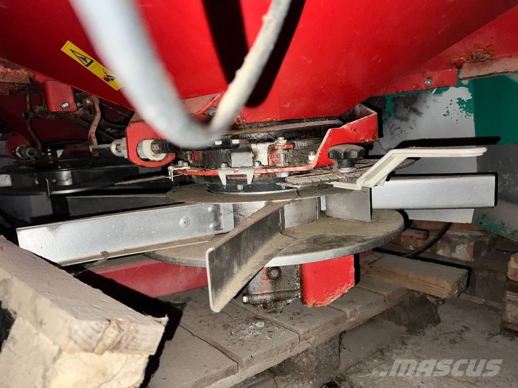 Kverneland DS-XL Esparcidoras de minerales