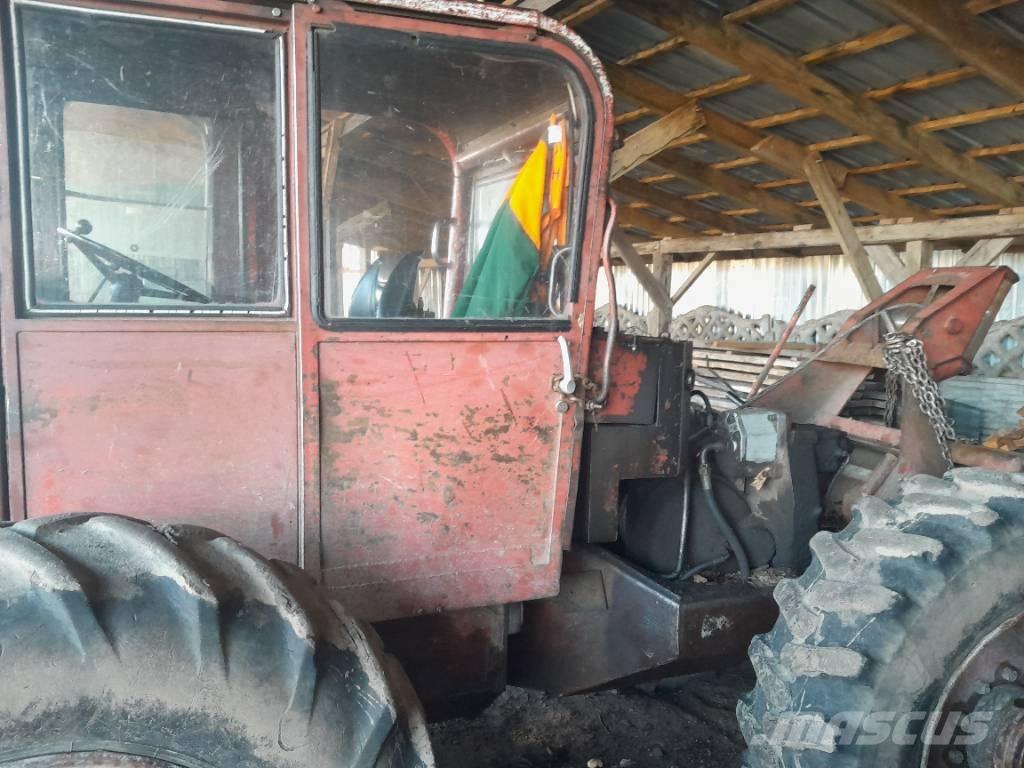 LKT 80 Arrastradoras de troncos