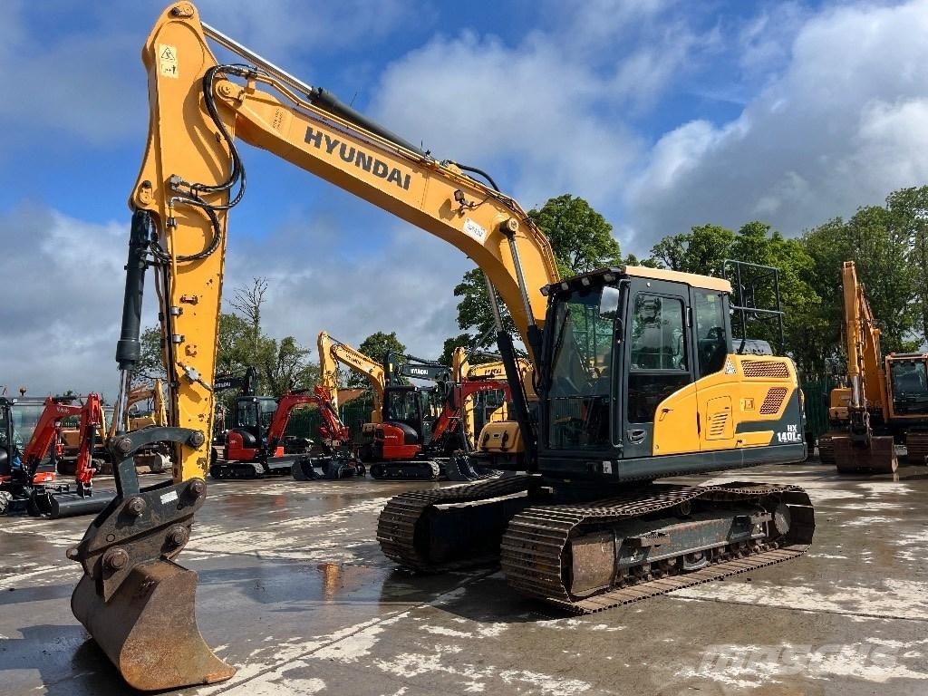 Hyundai HX140LC Excavadoras sobre orugas