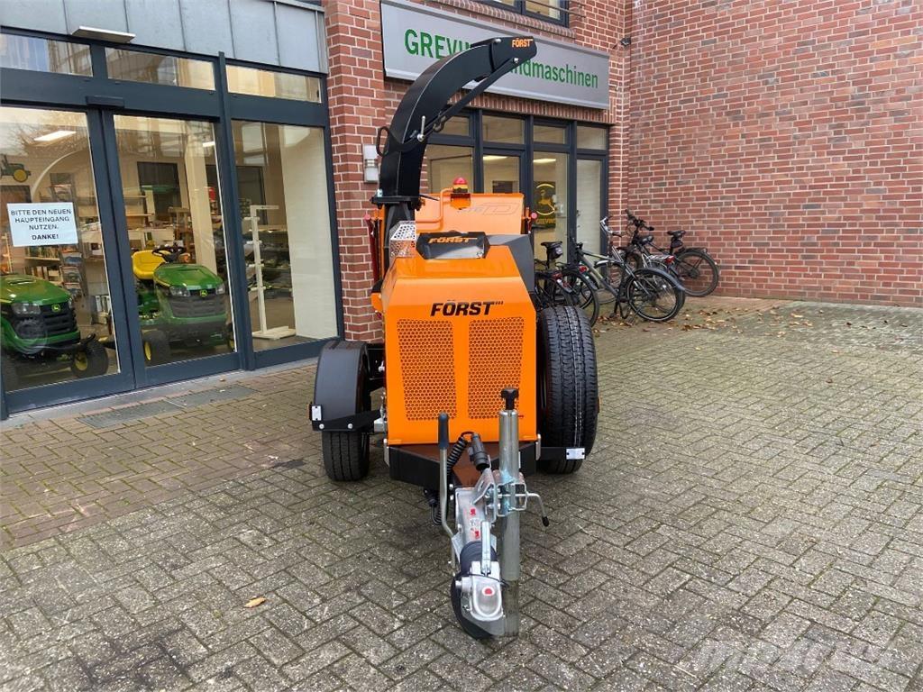  Först ST6D.24 Cosechadoras de forraje autopropulsadas