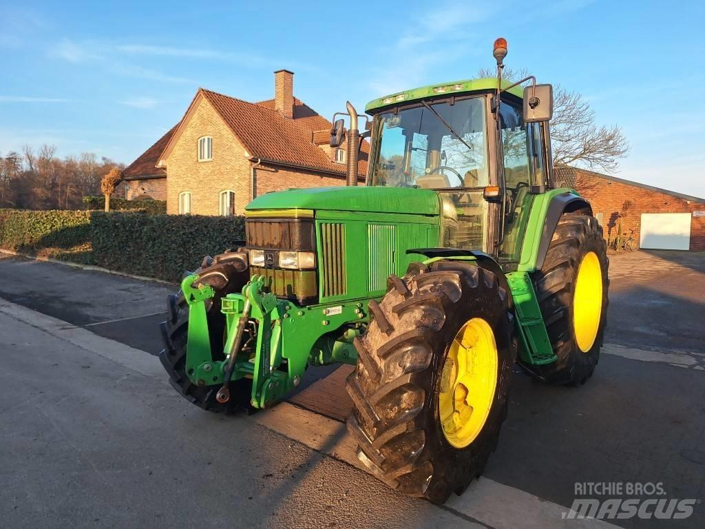 John Deere 6800 Tractores