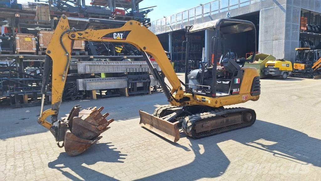 CAT 302.5 Miniexcavadoras