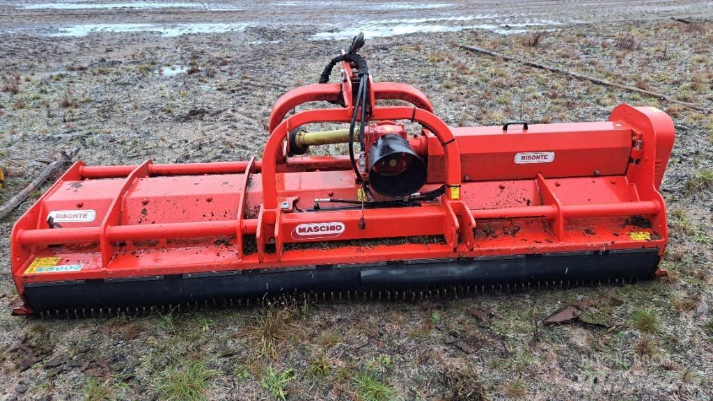 Maschio Bisonte 300 Segadoras y cortadoras de hojas para pasto