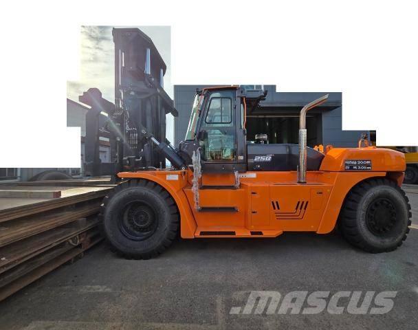 Doosan DV250S-12 Montacargas - otros