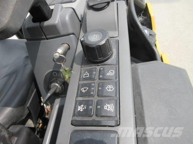 CAT 302 CR Miniexcavadoras