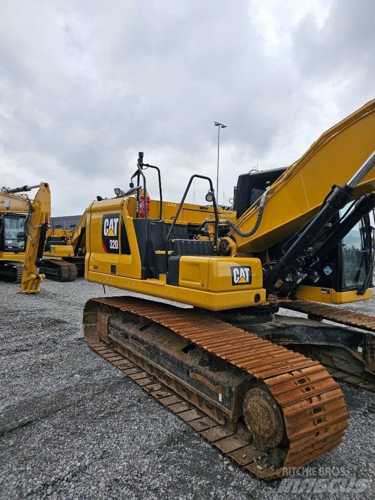 CAT 320 Excavadoras sobre orugas