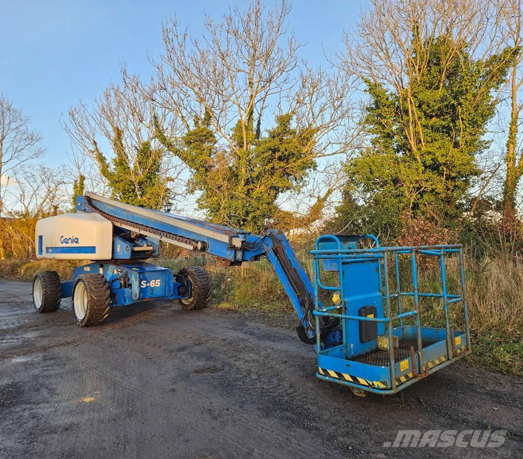 Genie S 65 Plataformas con brazo de elevación telescópico