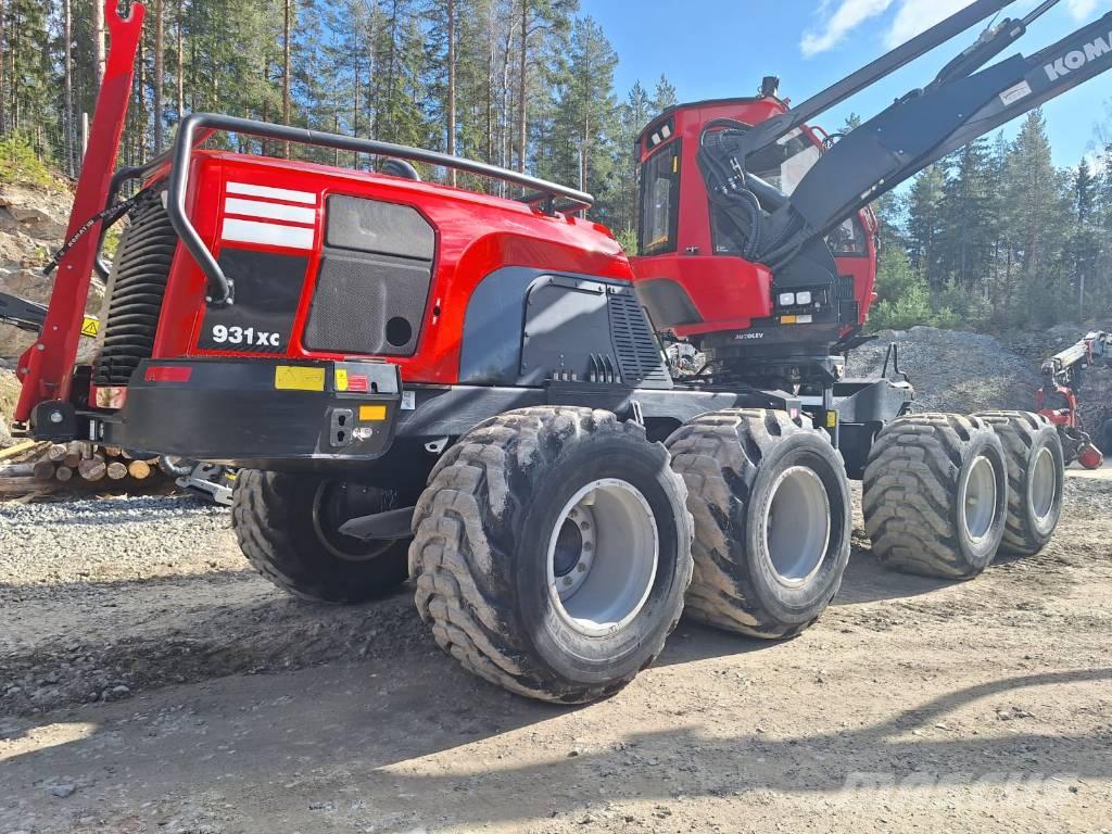 Komatsu 931 XC Cosechadoras