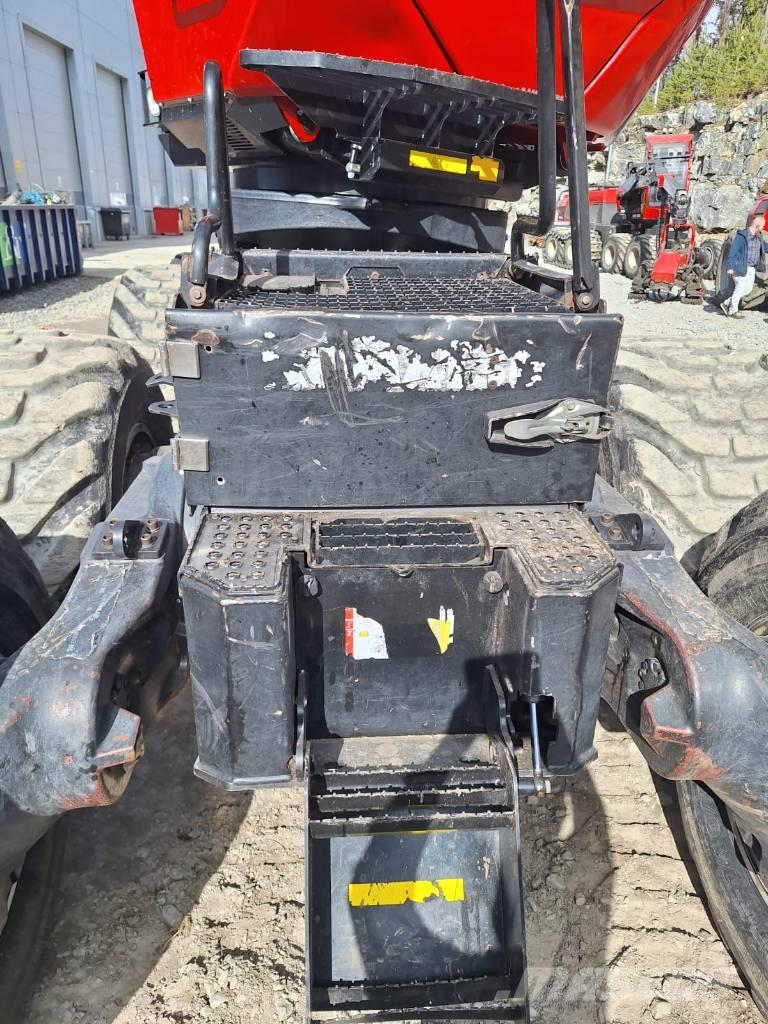 Komatsu 931 XC Cosechadoras